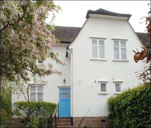 10 Hogarth Hill